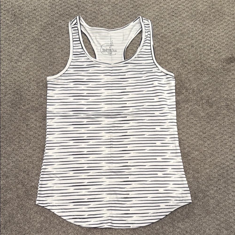 Oiselle- Fitted White and Black Sleeveless Athletic Tank Top